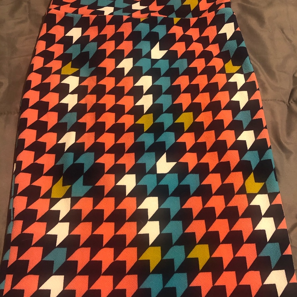 Geometric Patterned Skirt